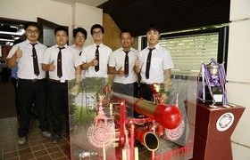 รูปภาพ : นักศึกษาราชมงคลล้านนาคว้าแชมป์หุ่นยนต์เสือปืนไว ครองถ้วยพระราชทานสมเด็จพระเทพฯ