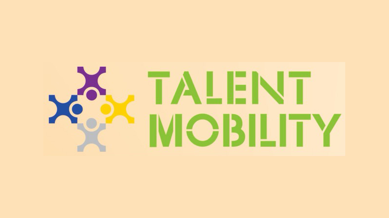 โครงการอบรมหลักสูตรเตรียมความพร้อมและพัฒนาบุคลากร เพื่อรองรับการดำเนินโครงการ Talent Mobility 2018