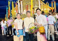 รูปภาพ : ร่วมเป็นเกียรติในพิธีเจริญพระพุทธมนต์อบรมสมโภชบูชาเสาอินทขีล งานประเพณีใส่ขันดอกบูชาเสาอินทขีลประจำปี 2567