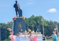 รูปภาพ : มทร.ล้านนา พิษณุโลก เข้าร่วมพิธีบวงสรวง และพิธีถวายเครื่องราชสักการะสมเด็จพระบรมไตรโลกนาถ จัดแสดงแสง เสียง เทิดพระเกียรติสมเด็จพระบรมไตรโลกนาถ ประจำปี 2567