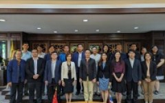 RMUTL discusses curriculum preparation and personnel development in the rail transport system Collaborated with Liuzhou Railway Vocational Technical College