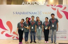 รูปภาพ : นักศึกษา มทร. ล้านนา เข้าร่วมโครงการ S Rajaratnam Youth Model ASEAN Conference (SRE-YMAC) 2016’s scholarship ณ Singapore Polytechnic International ประเทศสิงคโปร์