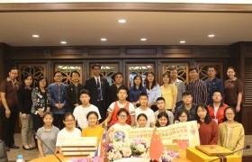 รูปภาพ : โครงการรับรองคณะอาจารย์และนักศึกษาจาก Dehong No.1 Nationality Senior High school 