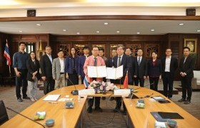 รูปภาพ : พิธีลงนาม MOU ร่วมกับ Kunming University of Science and Technology (KUST) สาธารณรัฐประชาชนจีน